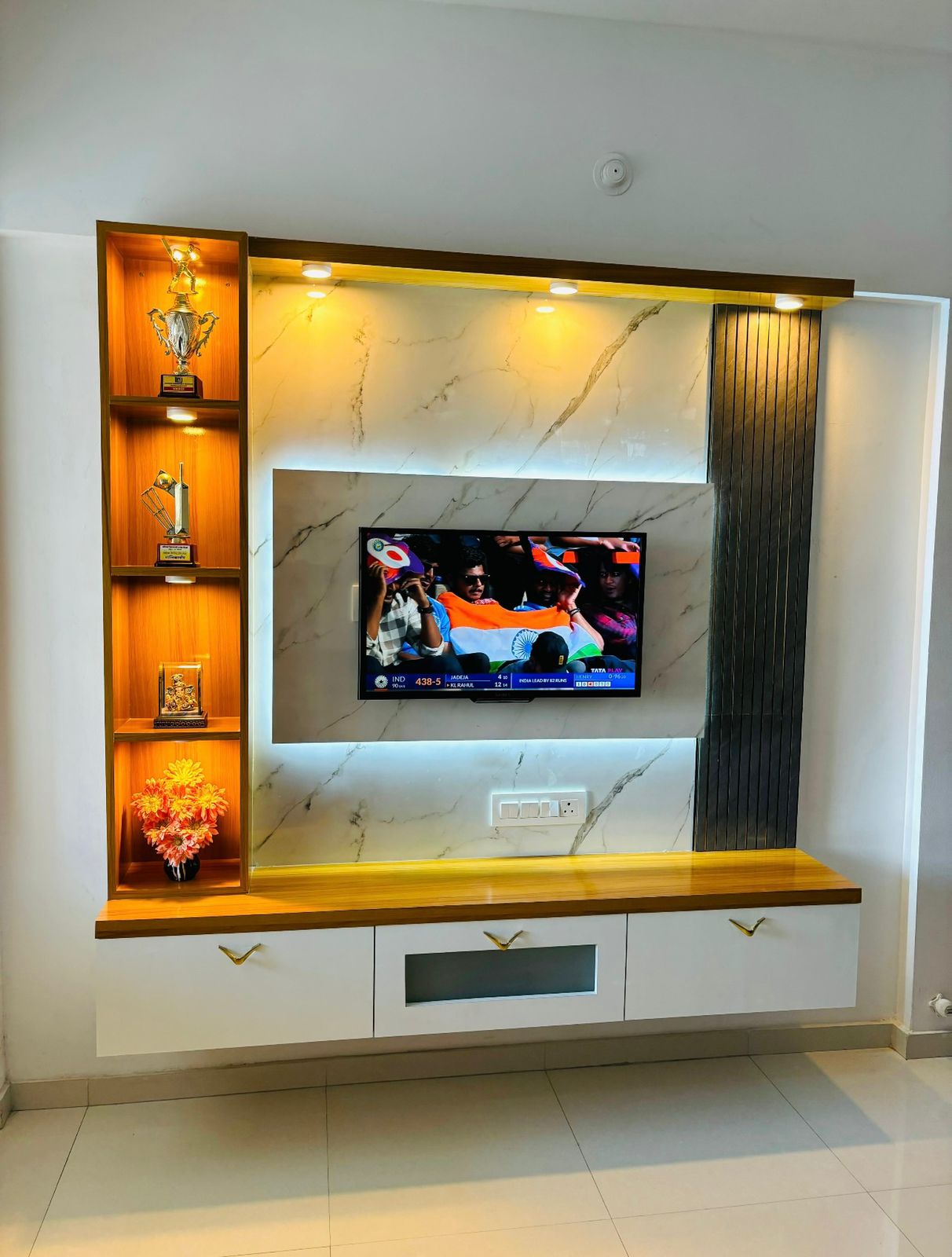 Fancy Hardware Fitting